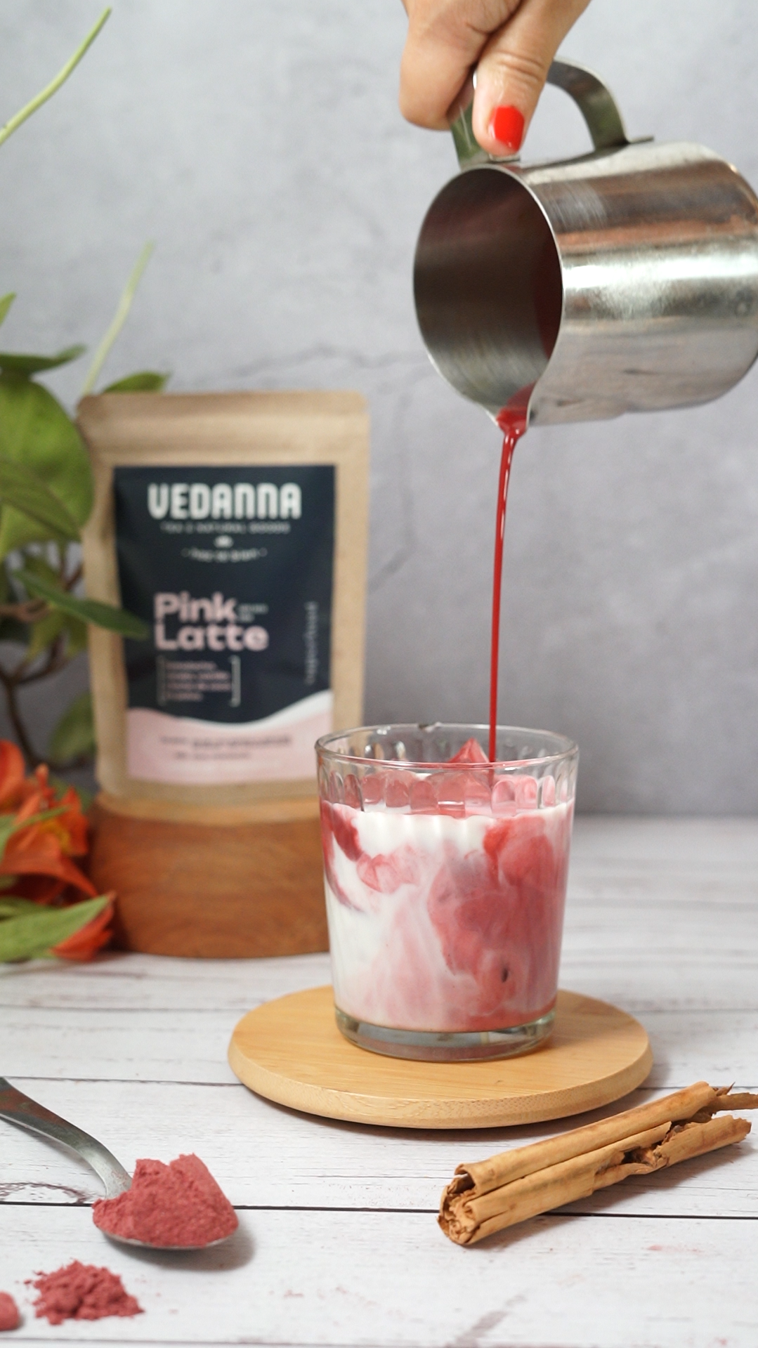 PINK LATTE